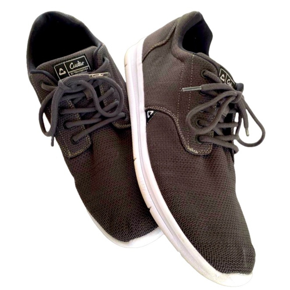 Cuator Travis Matthew Daily - Knit black sneakers.